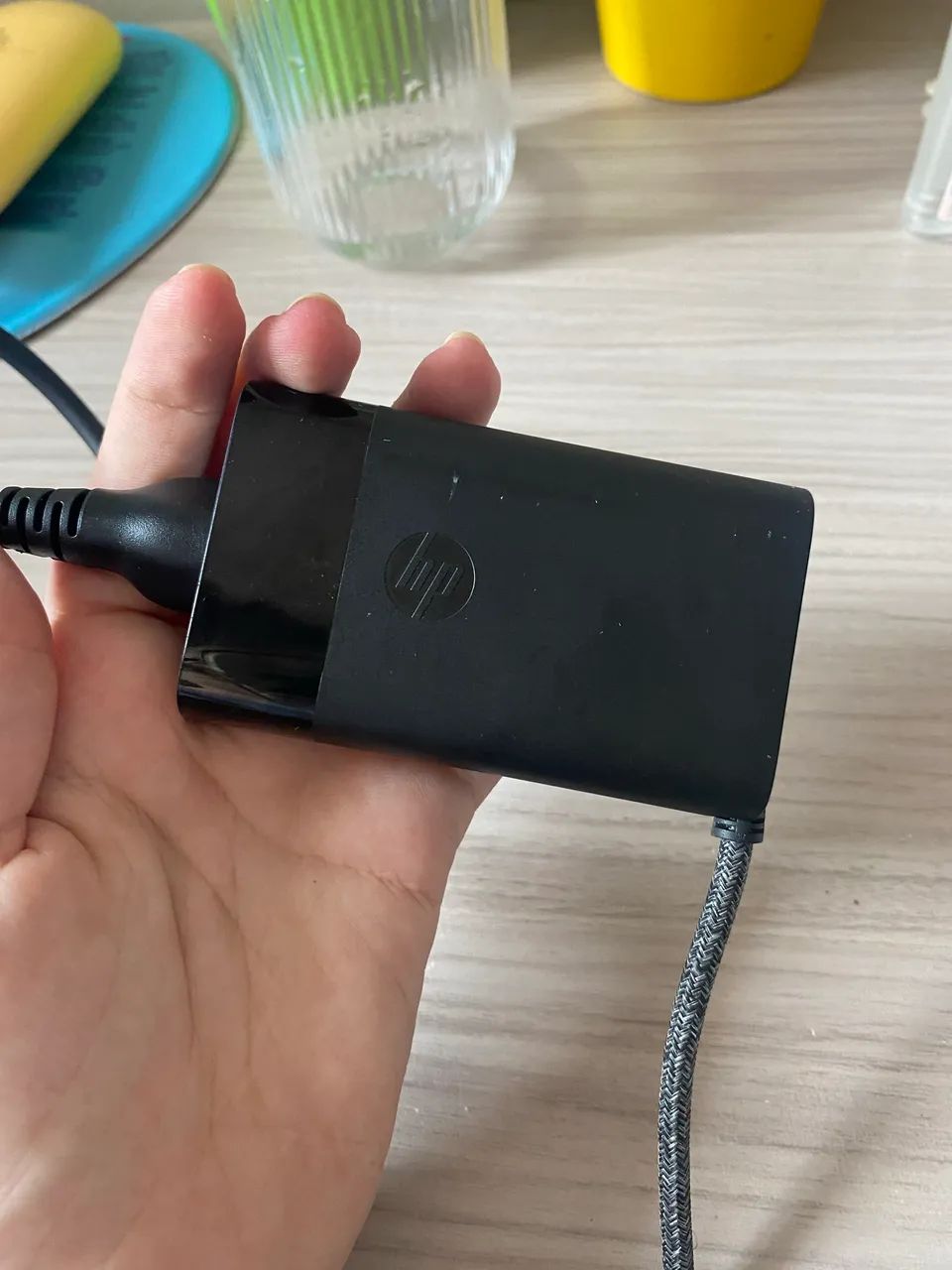 Fonte carregador Notebook Hp Slim Usb-c 65w - Foto 2