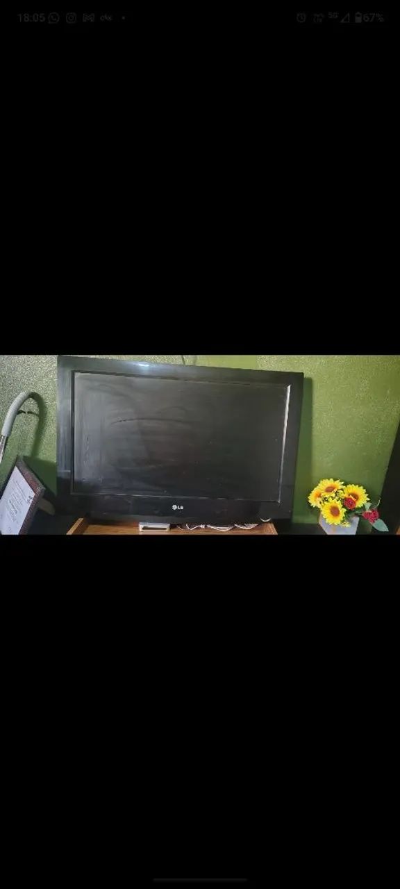 TV 32 POLEGADAS - TELA QUEBRADA 