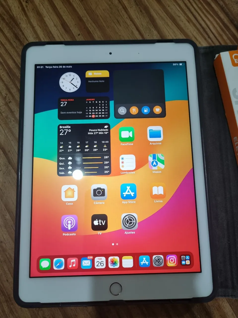 iPad 7 32Gb + Acessórios - Tablets e E-Readers - Capim Macio