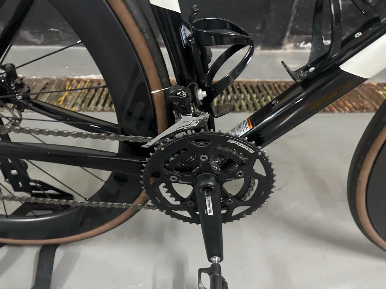 Bike Speed Cannondale Supersix disc 56  - Foto 5