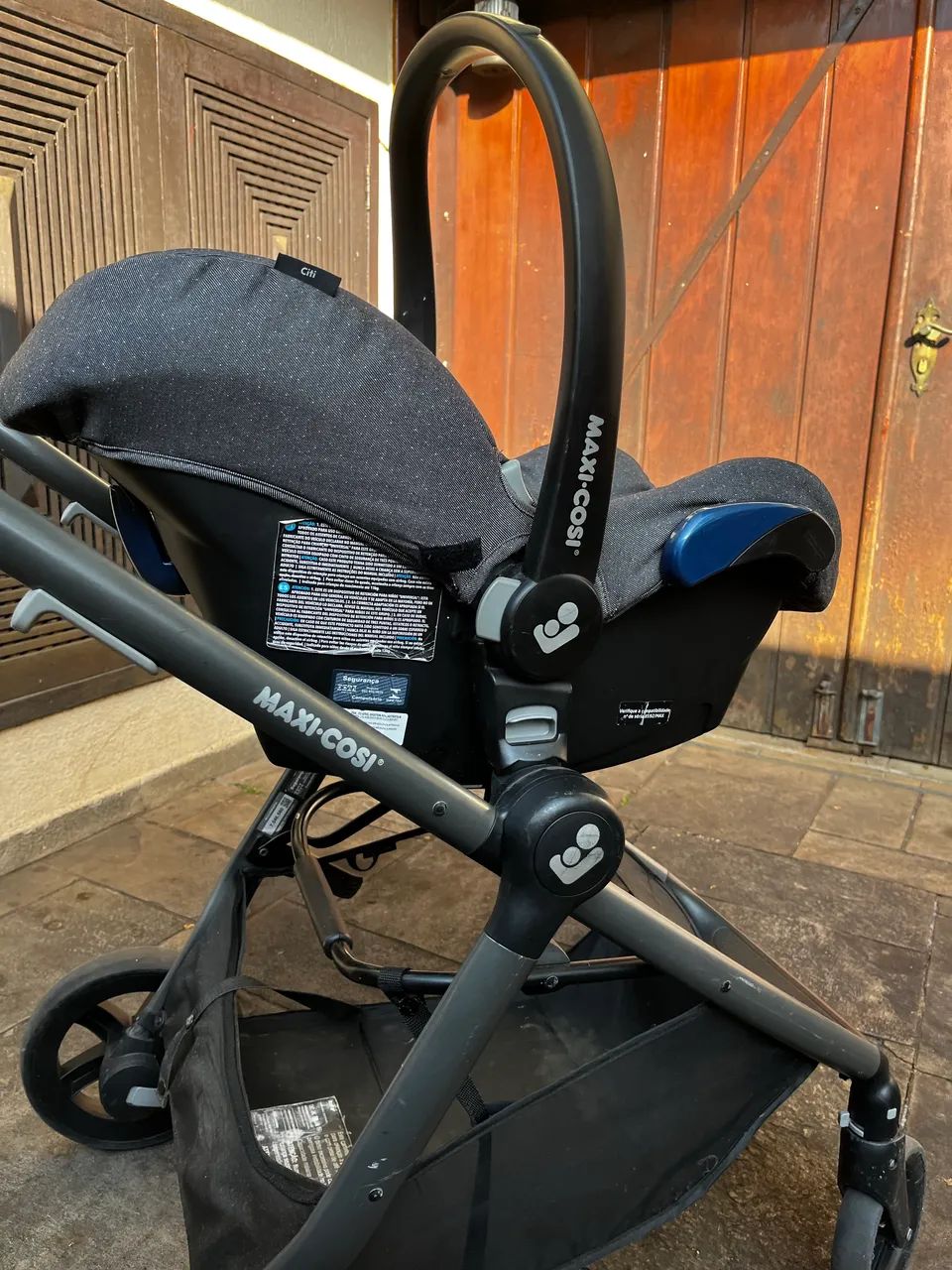 Carrinho bebê  da Maxi-Cosi  Anna 2.