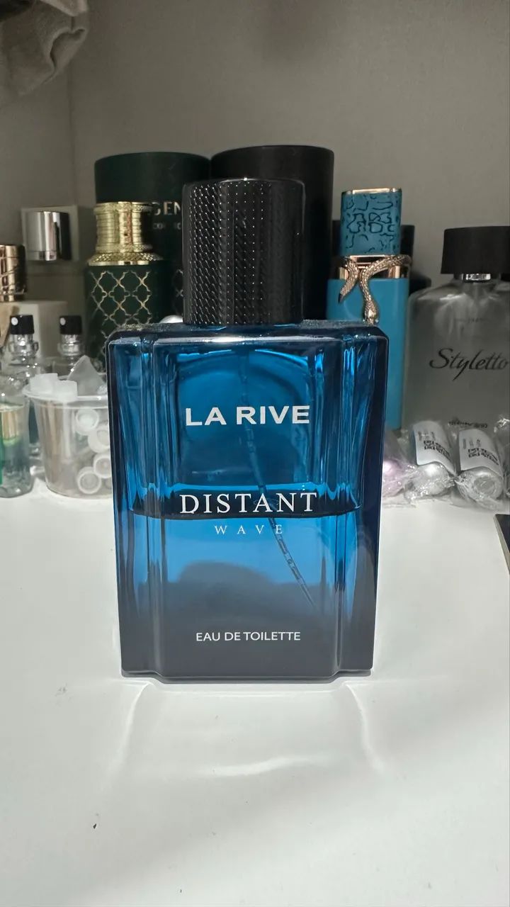 Perfume La Rive Distant Wave