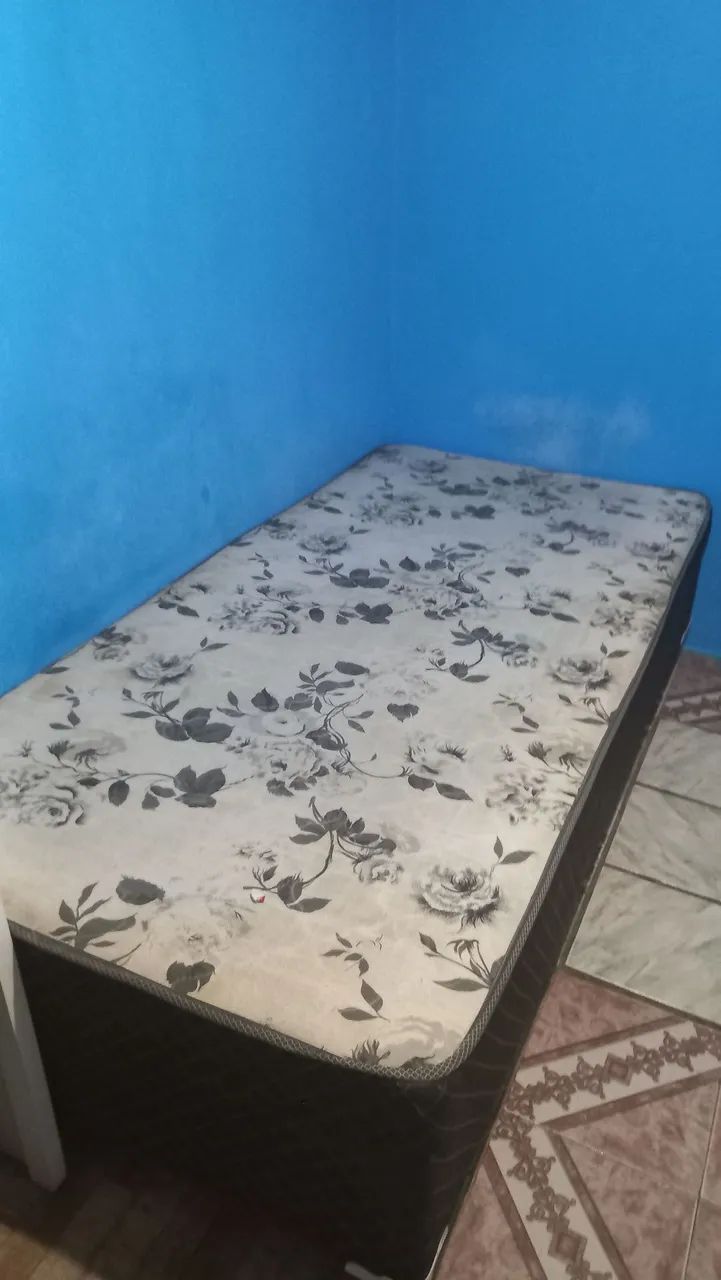Cama solteirão 