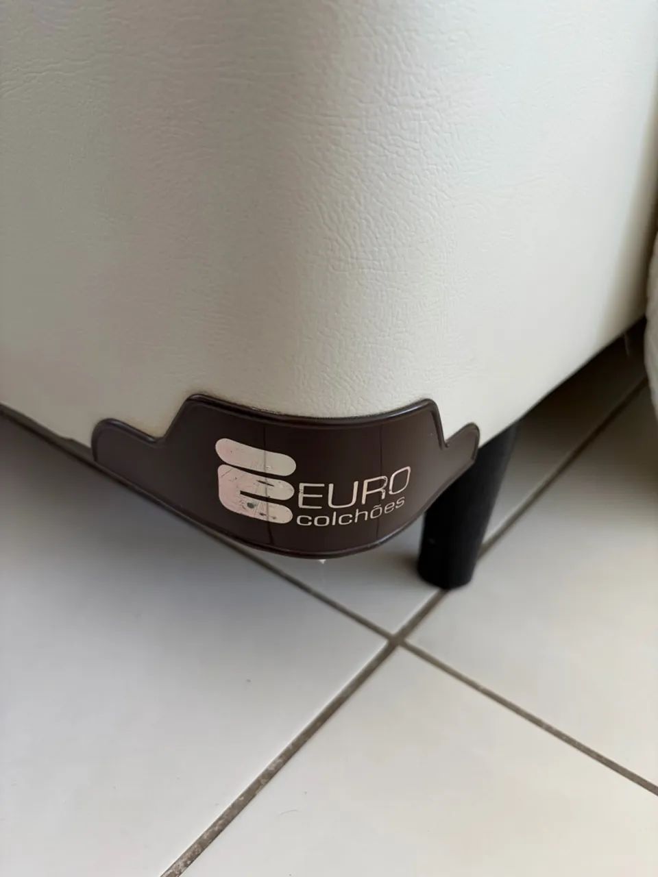 Cama box EURO em corino (sem colchão) - Foto 2