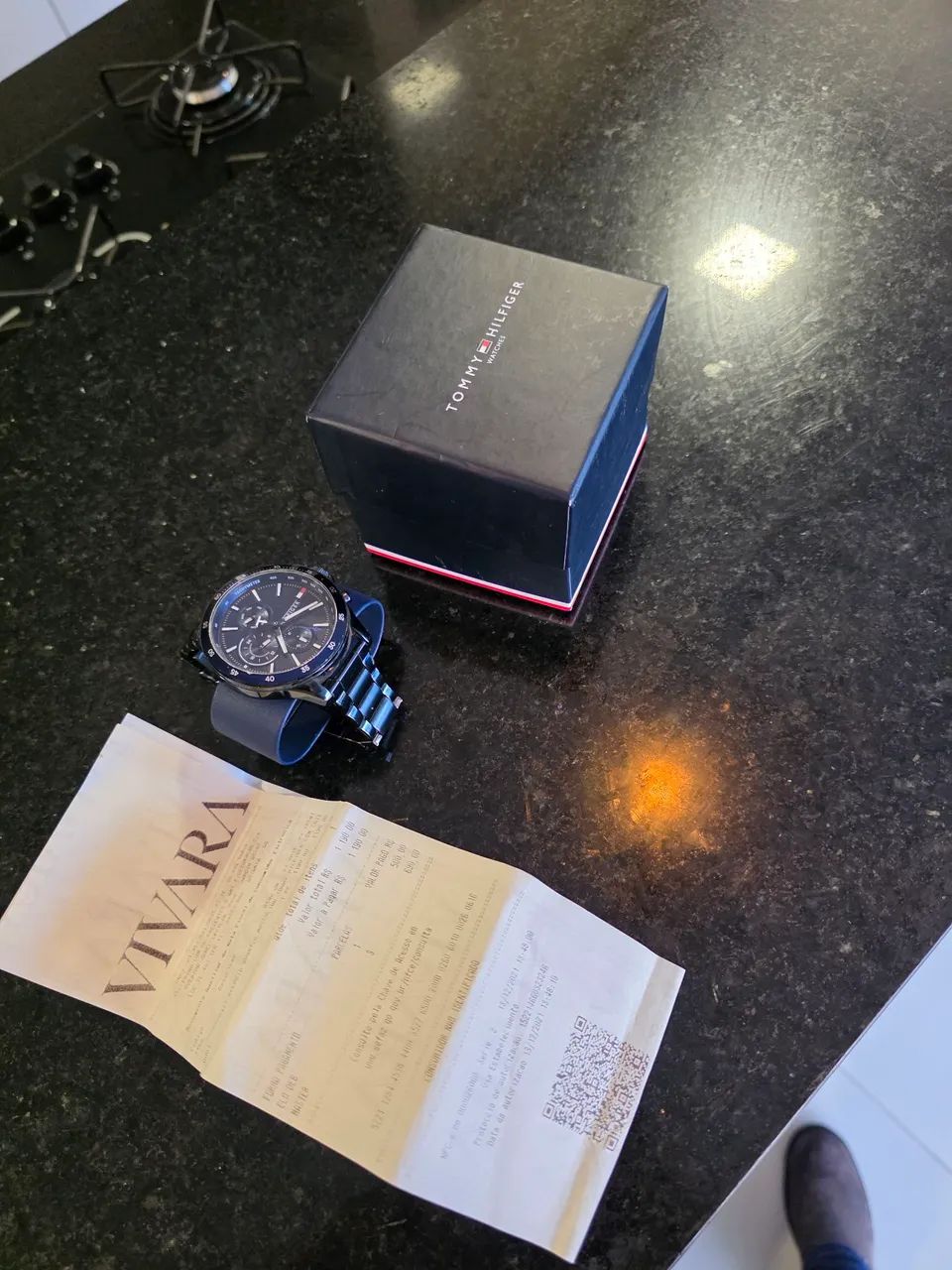 Relógio Tommy Hilfiger Original Preto - Completo com Caixa e Nota Fiscal