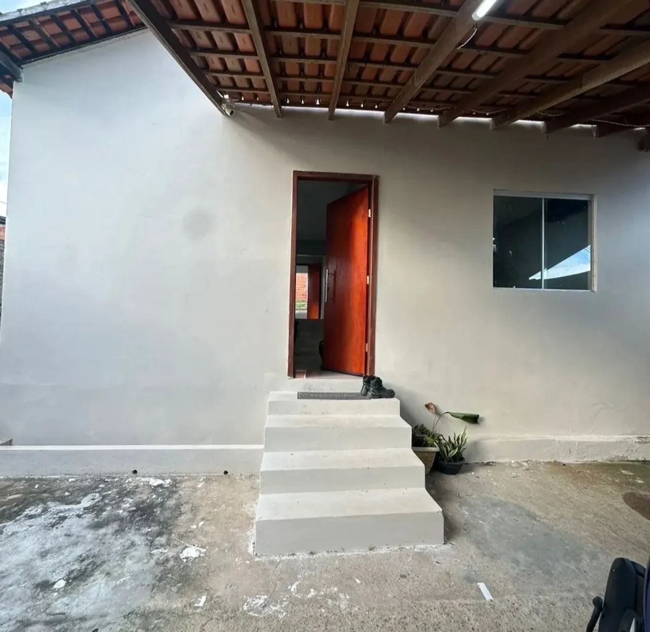 Vende-se casa na Pratinha Kf