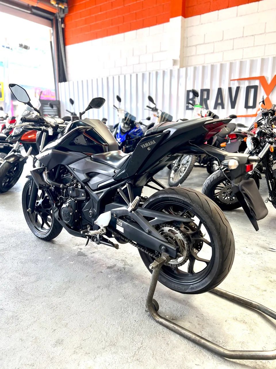 MT03 Yamaha - Foto 5