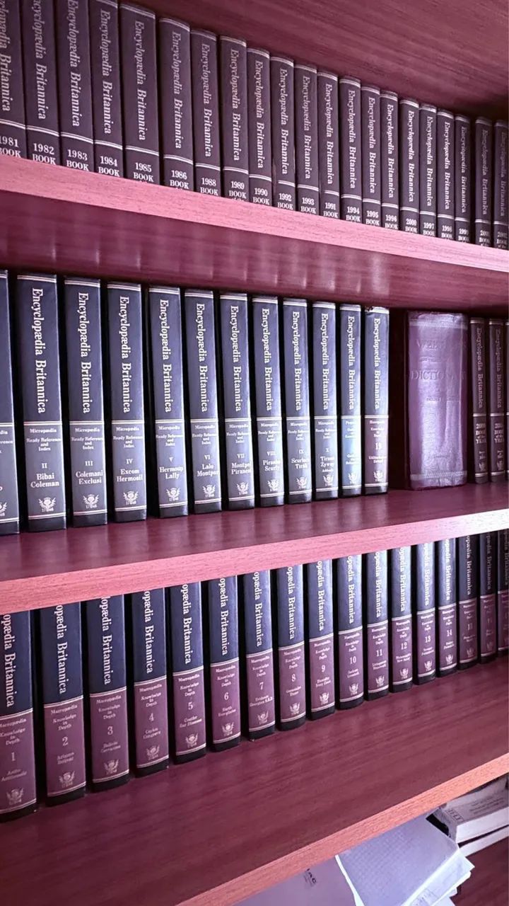 Coleção completa enciclopédia britânica