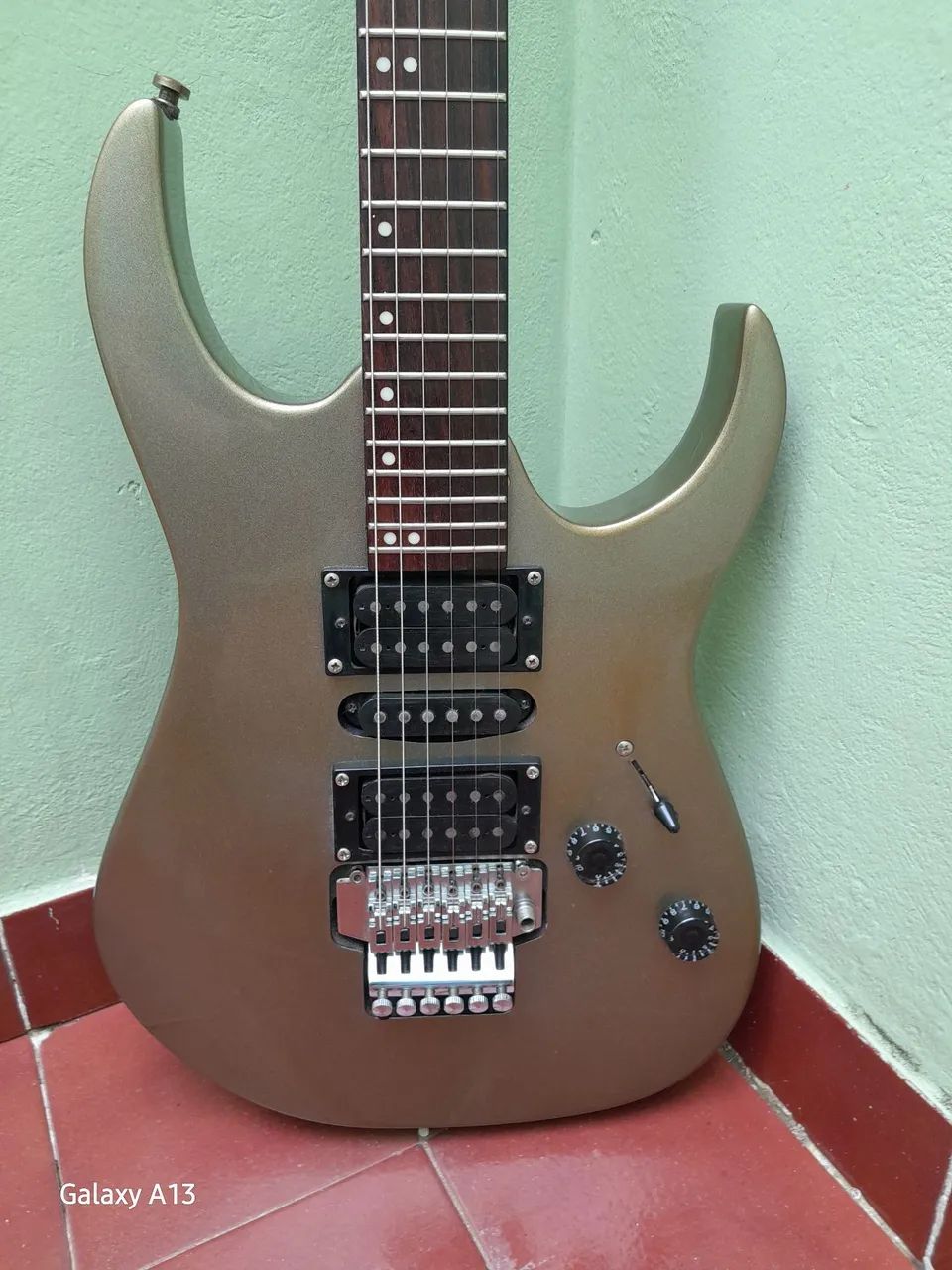 Guitarra Washburn wr154  - Foto 2