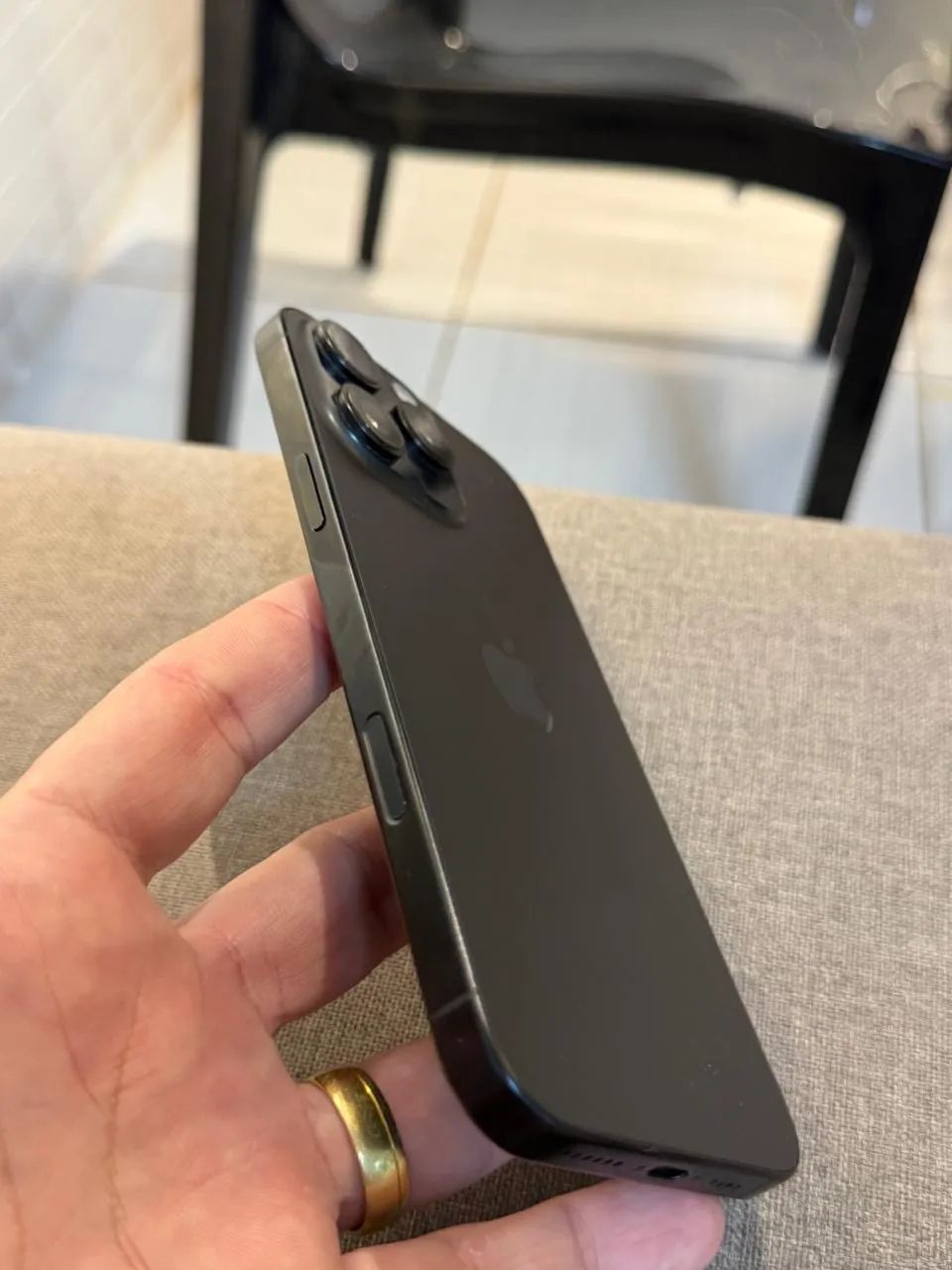 iPhone 16 pro Max 93% bateria completo sem detalhes  - Foto 2