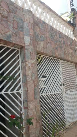 Sobrado na Fazendinha em ótimo local 395.000 - Use FGTS, carta, carro, casa e proposta