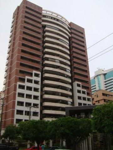 Ed Lucca apartamento amplo e ventilado com localização privilegiada