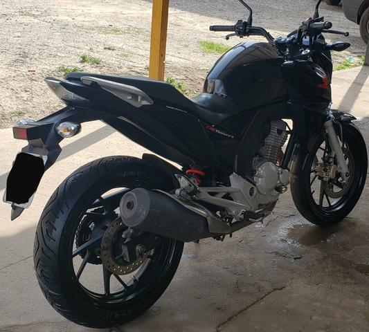 CB 250cc Twister - MUITO Nova - Foto 3