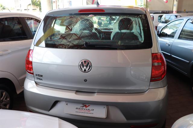 VOLKSWAGEN FOX 2011/2012 1.0 MI 8V FLEX 4P MANUAL - Foto 4