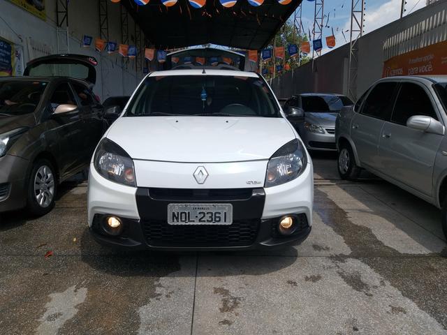 Sandero 1.6 2014 GTLine 2Mil de entrada