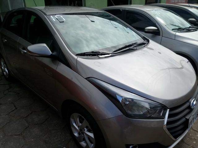 Hb20 sem detalhes carro muito novo revusao em dia e chave reserva