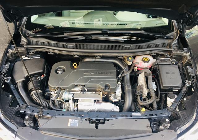 Cruze Sedan LTZ 1.4 Turbo 2018 Apenas 19mkm - Foto 13