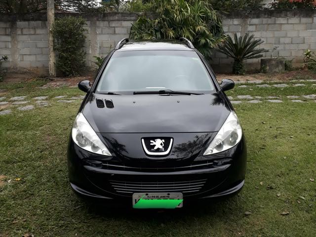 Peugeot 207 1.4 xr passion 8v flex 2012