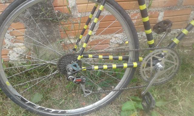 Vendo Bicicleta Caloi - Foto 2