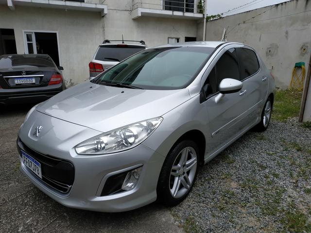 Barbada, Peugeot 308 alure 2013