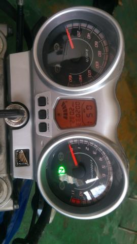 Moto CB Twister azul - Foto 5