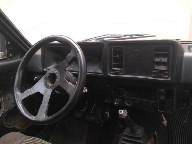 Vendo Chevette júnior ano 86 1.6 álcool - Foto 2