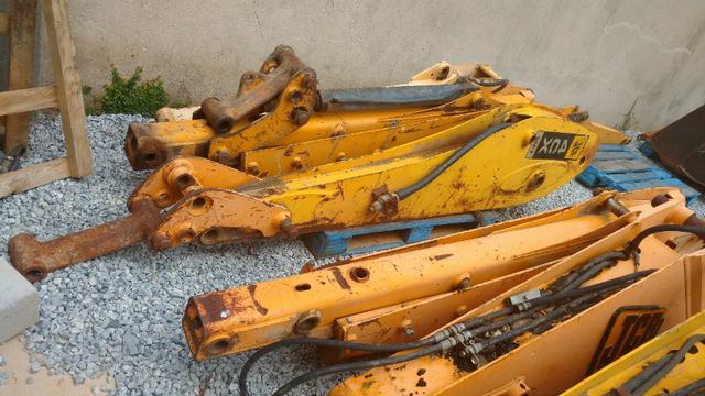 Braço de penetração (lança) retroescavadeira 4CX, p/n 128/15170