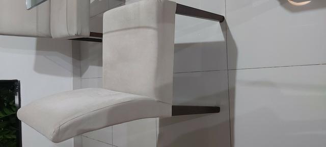 Mesa de Jantar Quadrada + cadeiras