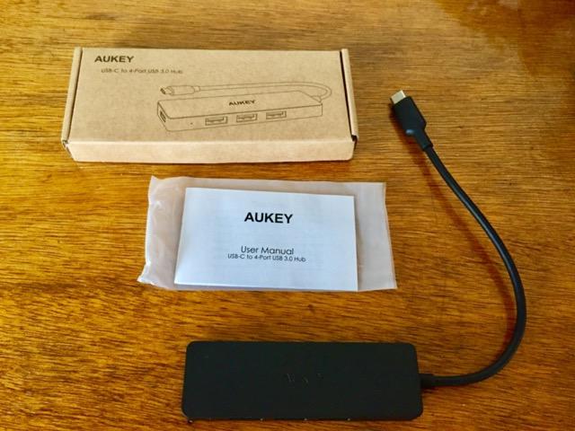Adaptador Hub USB-C Aukey CB-C64 MacBook Pro - 4 portas USB 3.0