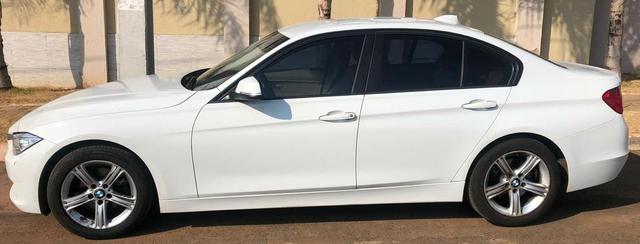 BMW 320i 2013/2014 - Foto 2