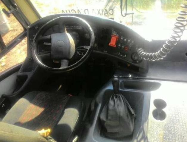 Micro onibus escolar