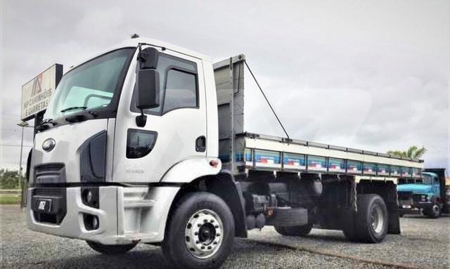 Ford Cargo 1519 ano 2013 R$112.300,00 - Foto 4