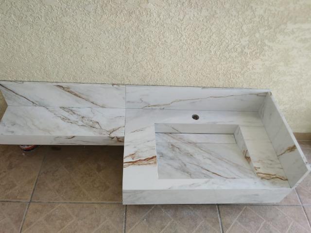 Pias de porcelanatos, bancadas e Lavatórios - Foto 2