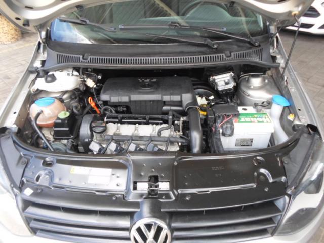 VOLKSWAGEN FOX 2013/2014 1.0 MI 8V FLEX 4P MANUAL - Foto 10