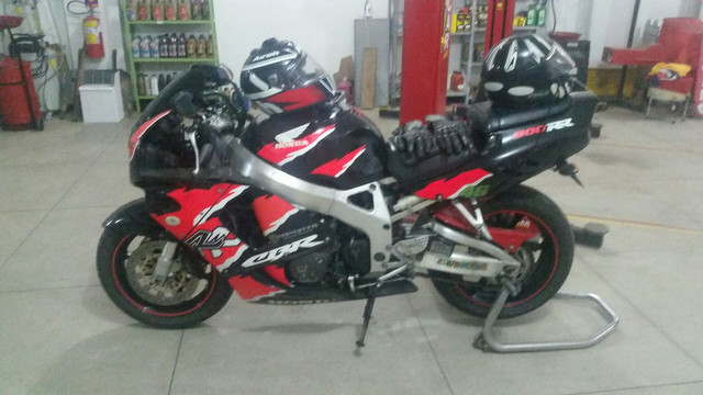 Moto Honda CBR 900 RR - Foto 3