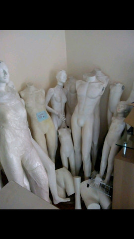 Manequins