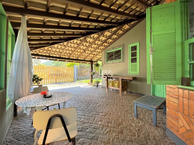 Belissima casa com 3 suites do lado do Novo Campeche num amplo terreno! - Foto 6