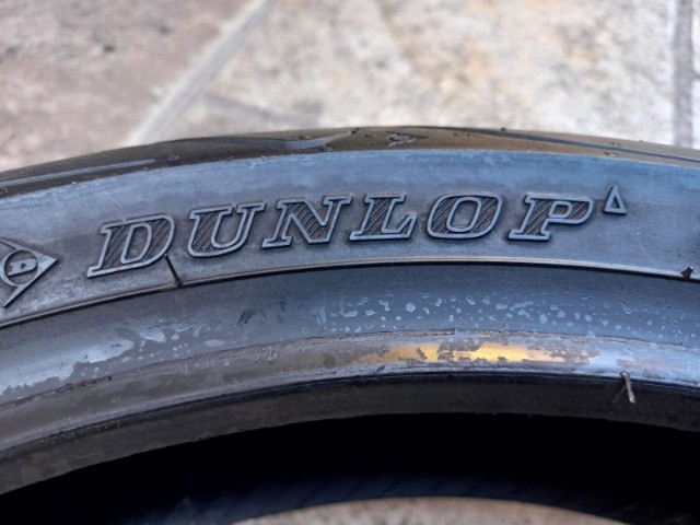 Pneu Dunlop Sportmax d222f 120/70-17 - Foto 5