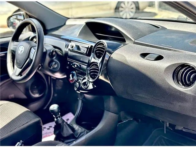 Toyota Etios 2018 1.3 x 16v flex 4p manual - Foto 7