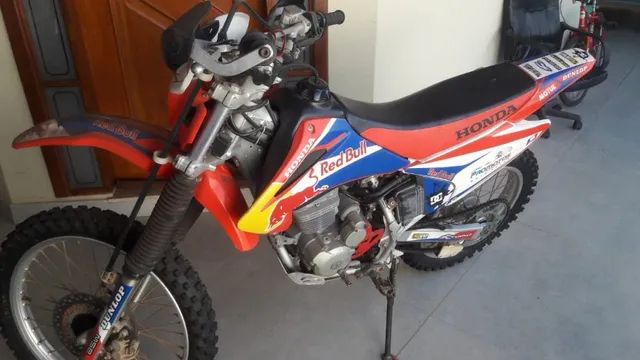 Honda CRF 230 em 2023  Moto de trilha, Motos, Planos de fundo hd