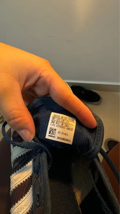 Tênis adidas original - florido azulado - Foto 4