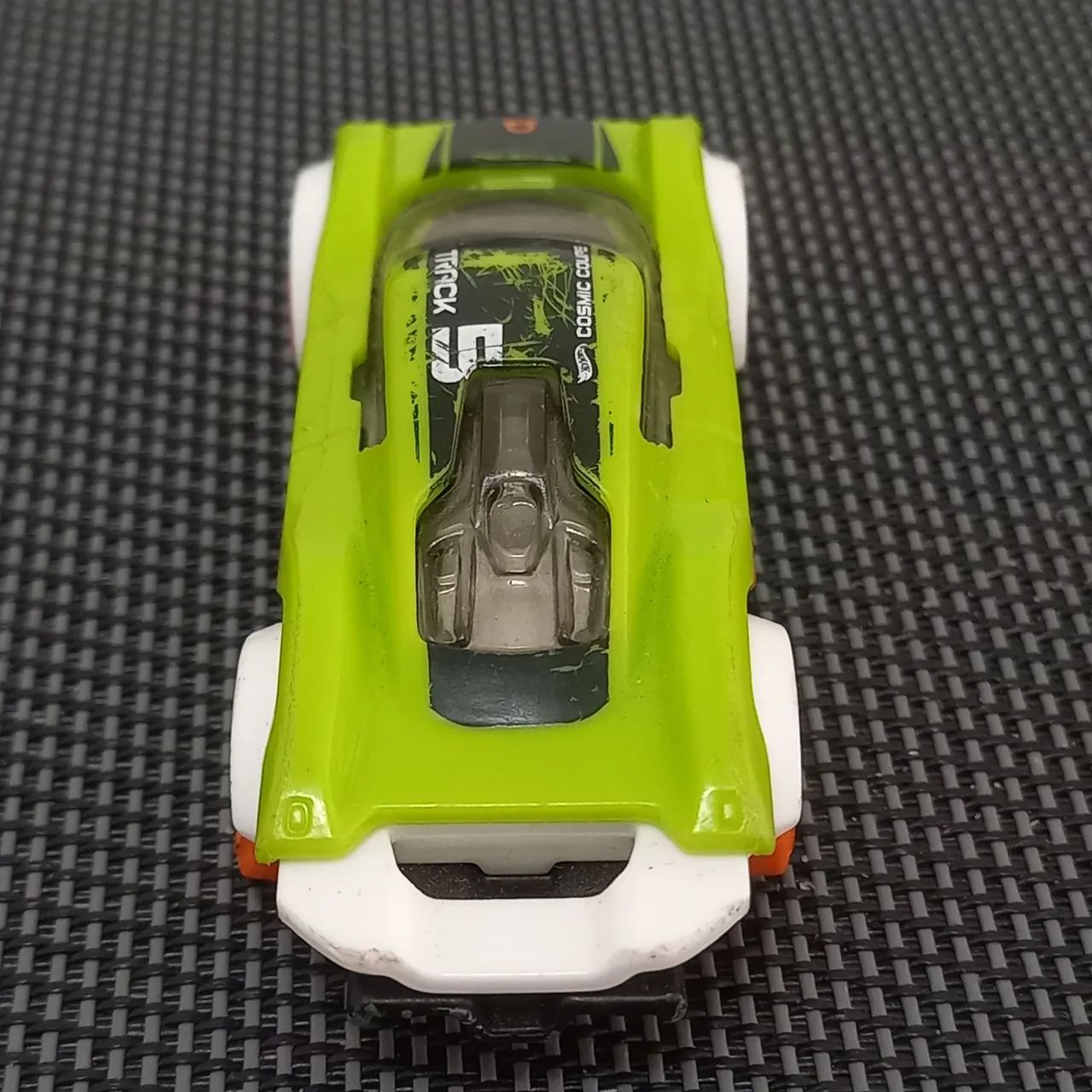 Miniatura Hot Wheels Cosmic Coupe. - Foto 3