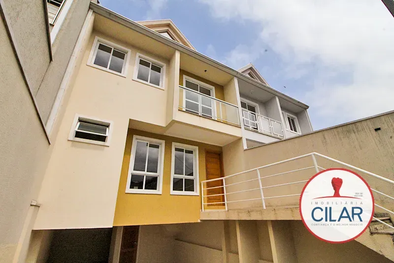 Imobiliária Cilar Vende Sobrado 3 Quartos no Guabirotuba com 216,61m², Ref. 100624.002-CIL