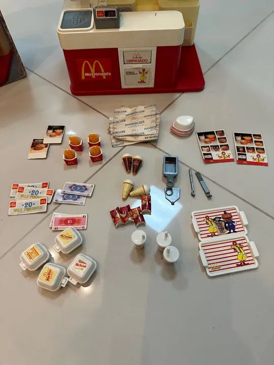 Brinquedo de Casinha McDonald's - Foto 4