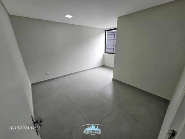 Código 4371 -  Aluga casa comercial com 399,72 m²de área útil distribuídos em dois andares - Foto 4