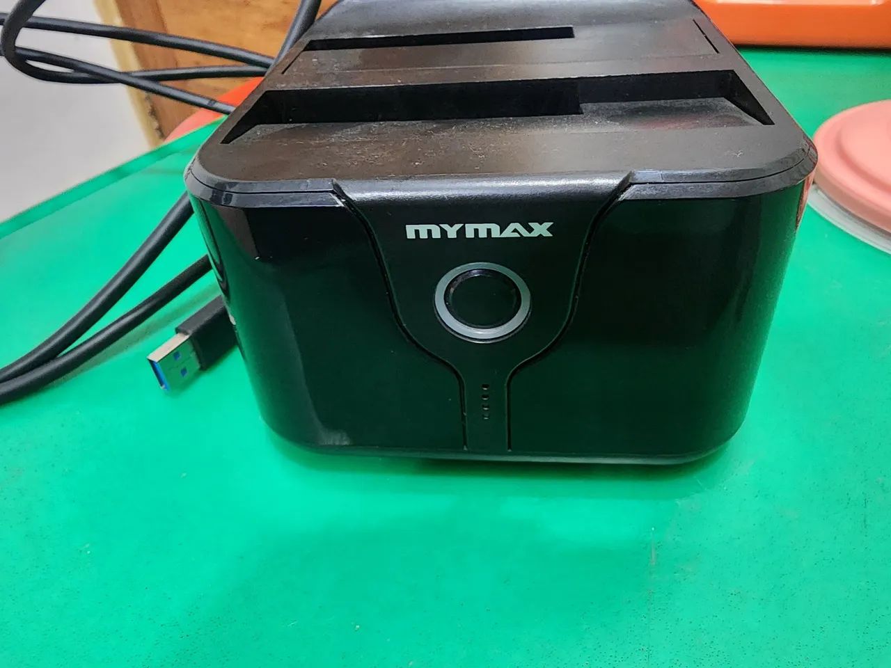 Dockstation Mymax para dois HDS, com funcao clone