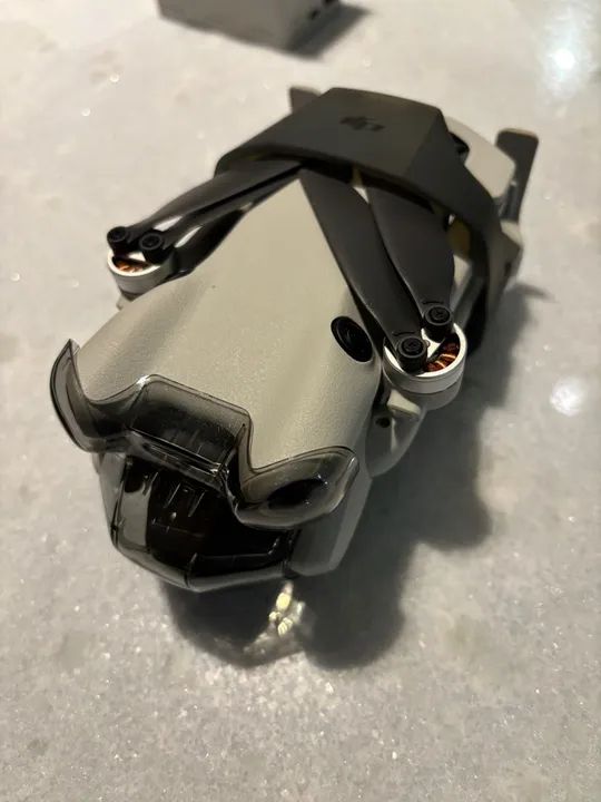 Drone Dji Mini 4 Pro Fly More Combo Dji Rc 2 Com Tela - Foto 2