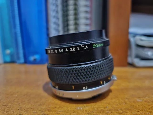 Câmera Analógica Olympus OM10, com Lente 50 mm e Alça - Foto 3