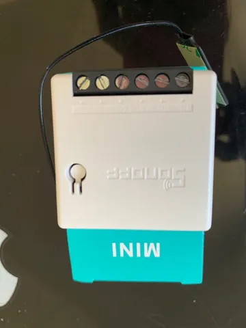 Interruptor Inteligente Interno MINI Wi-Fi - Compacto, aciona lâmpadas  comuns, compatível com Alexa, Google e Siri