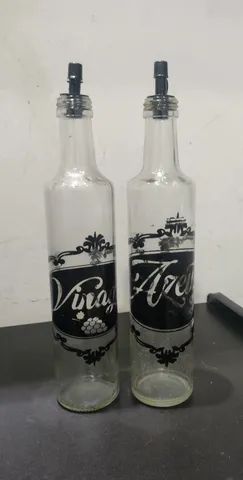 Porta azeite e vinagre com bico dosador 